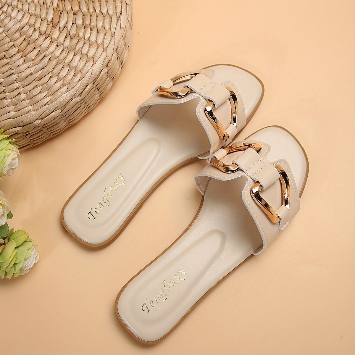 Women??s Metallic Buckle Decor Slides, Fashionable Square Open Toe Summer Shoes, Casual Beach Flat Slides - Image 5