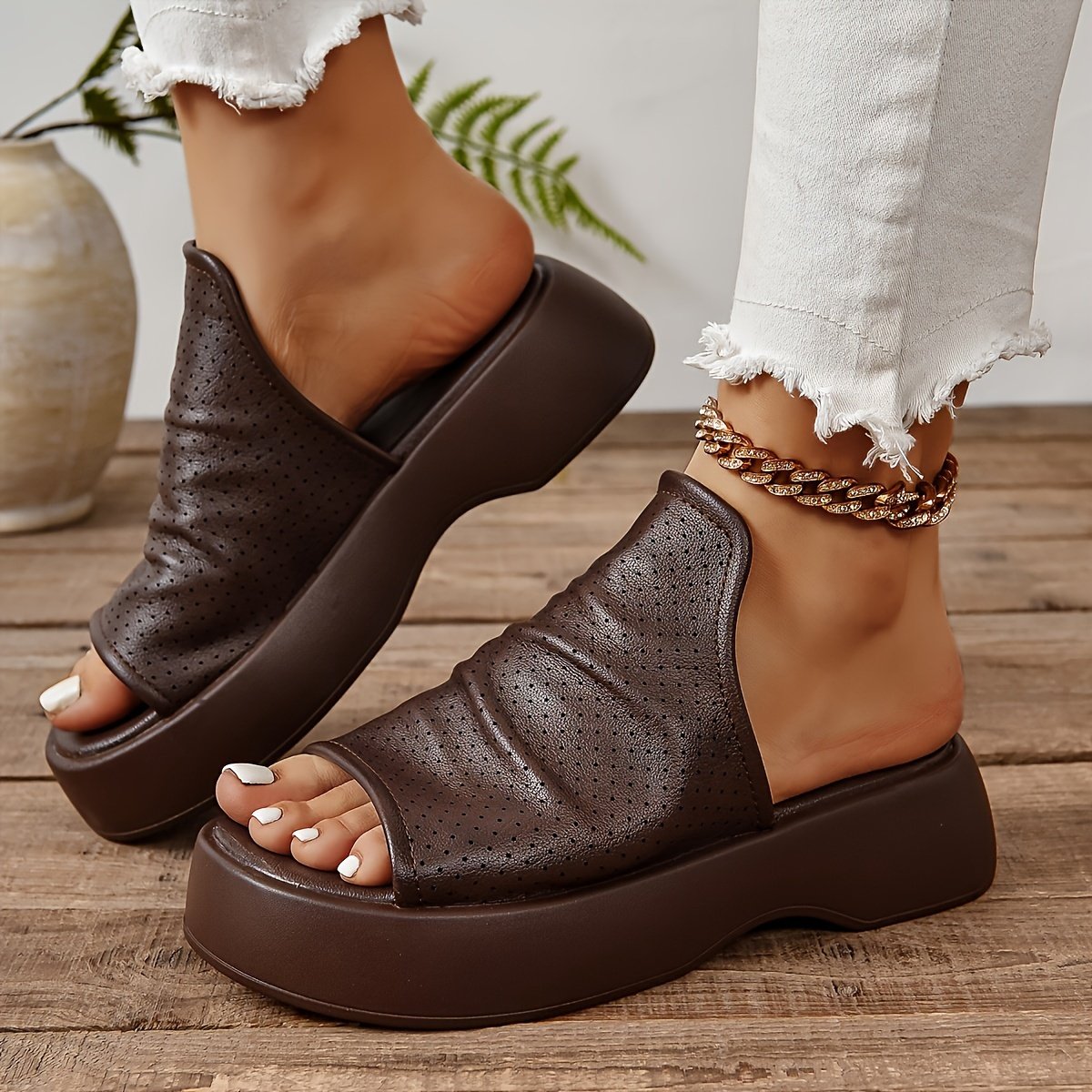 Women??s Platform Slide Sandals, Comfortable White Platform Perforated Design, Summer Breathable Wedge Footwear