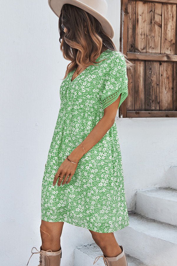 Floral Print V Neck Ruffled Casual Dress - Image 4
