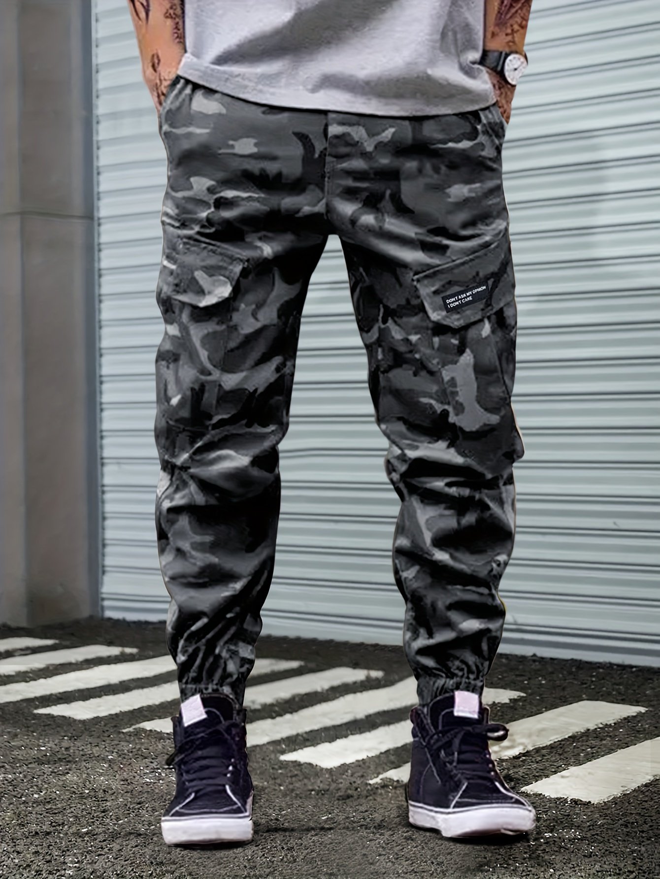 Men??s Camouflage Pattern Loose Fit And Cuffed Cargo Pants With Multiple Flap Pockets, Versatile For Street Wear And Outdoors Activities - Image 7