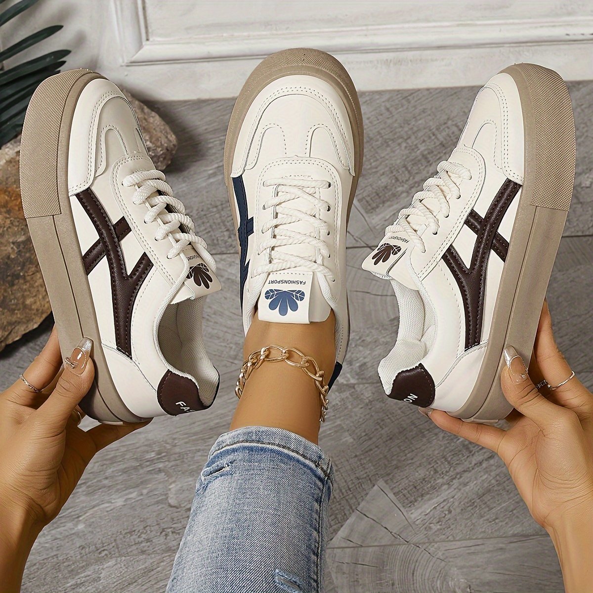 Women??s Colorblock Trendy Sneakers, Lace Up Soft Sole Platform Skate Shoes, Low-top Versatile Shoes - Image 6