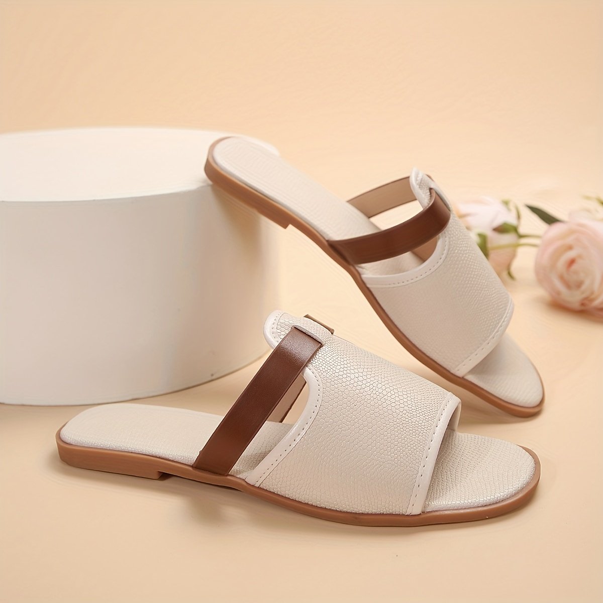 Women??s Solid Color Casual Slides, Slip On Lightweight Flat Seaside Slides, Casual Daily Footwear