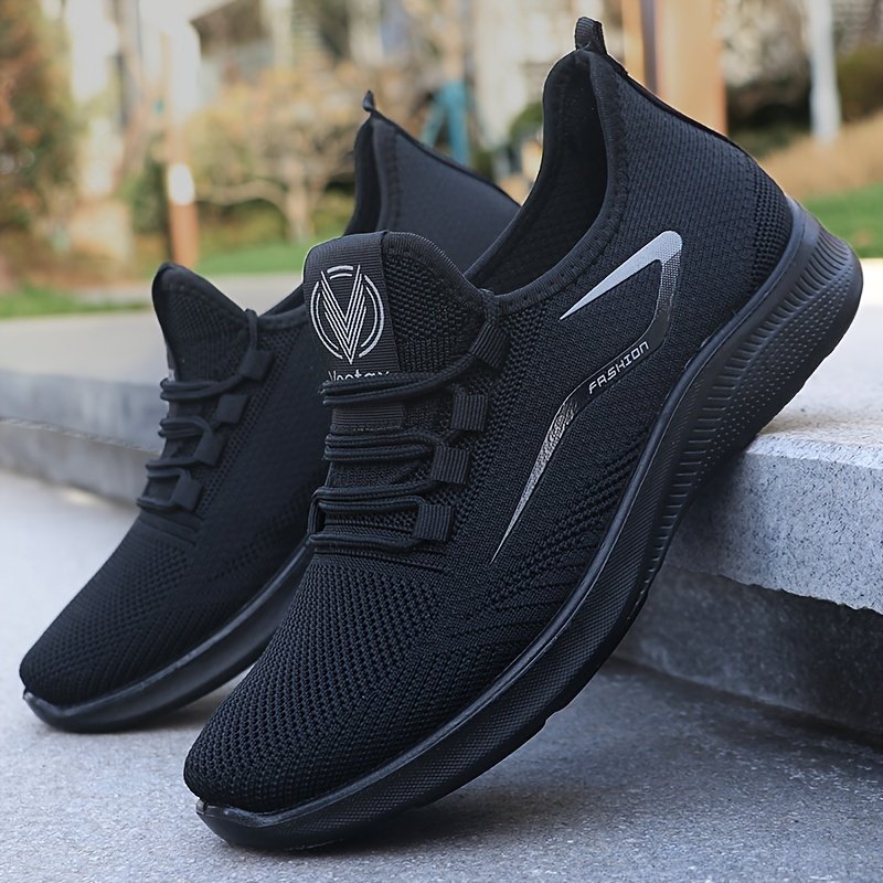 Men??s Slip-on Sneakers With Shoelaces ?C Odor-resistant Athletic Shoes ?C Lightweight And Breathable