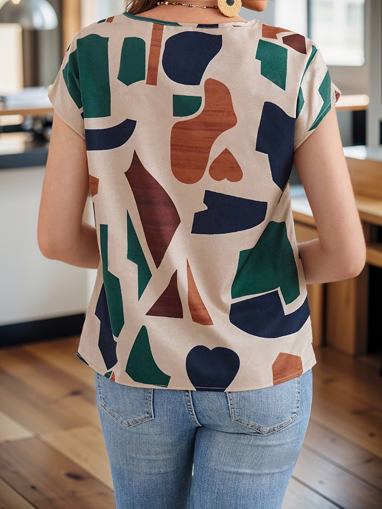 Graphic Print Crew Neck Blouse, Casual Short Sleeve Blouse For Spring & Summer, Women??s Clothing - Image 7