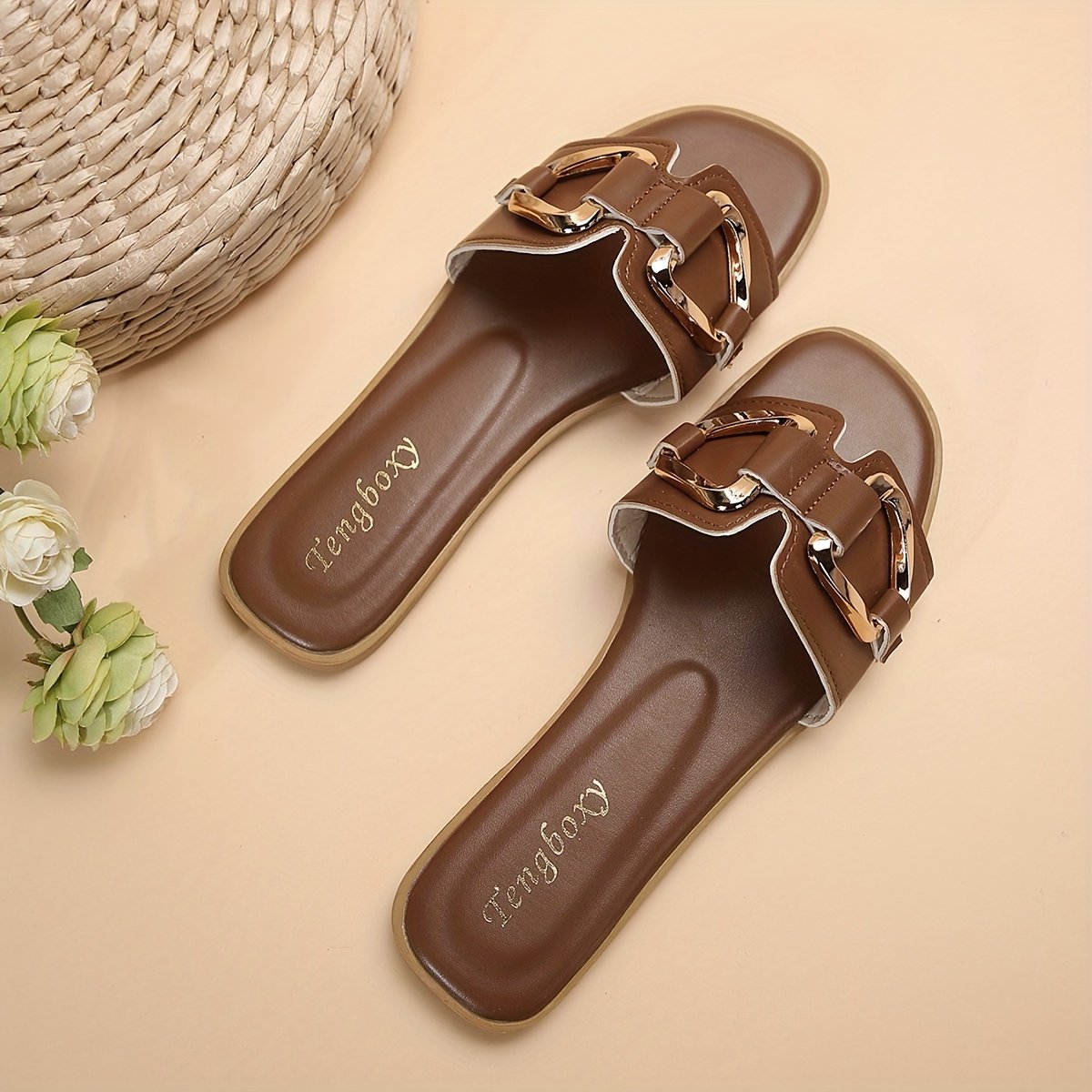 Women??s Metallic Buckle Decor Slides, Fashionable Square Open Toe Summer Shoes, Casual Beach Flat Slides - Image 3