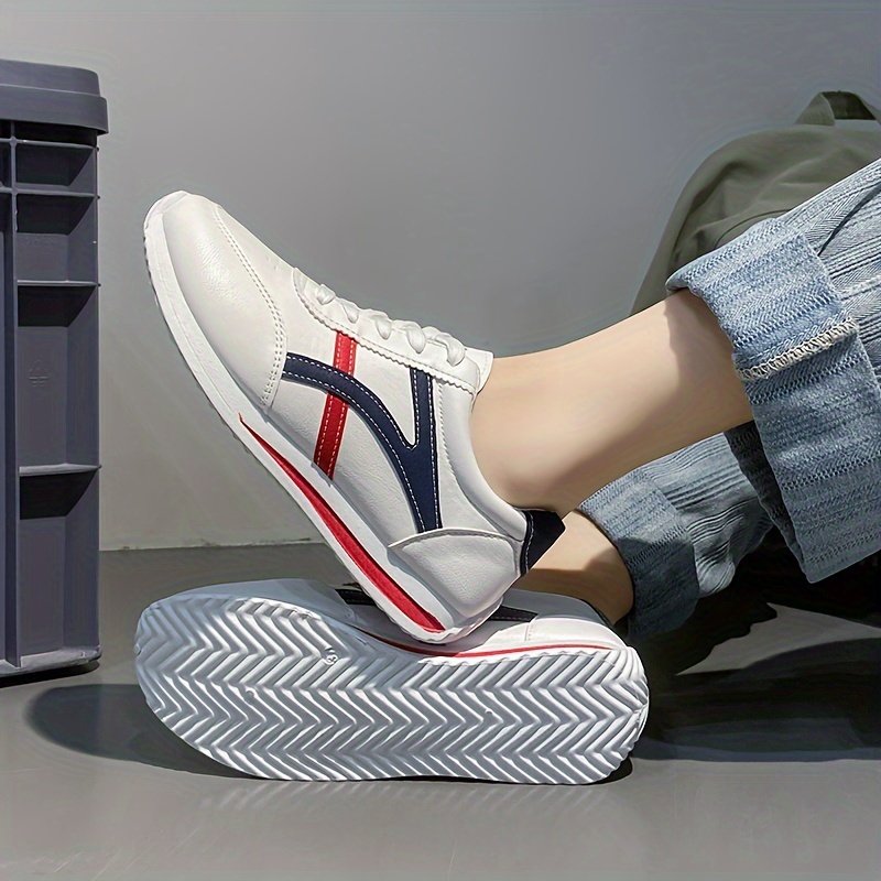 Women??s Simple Platform Sneakers, Casual Lace Up Outdoor Shoes, Comfortable Low Top Sport Shoes - Image 4