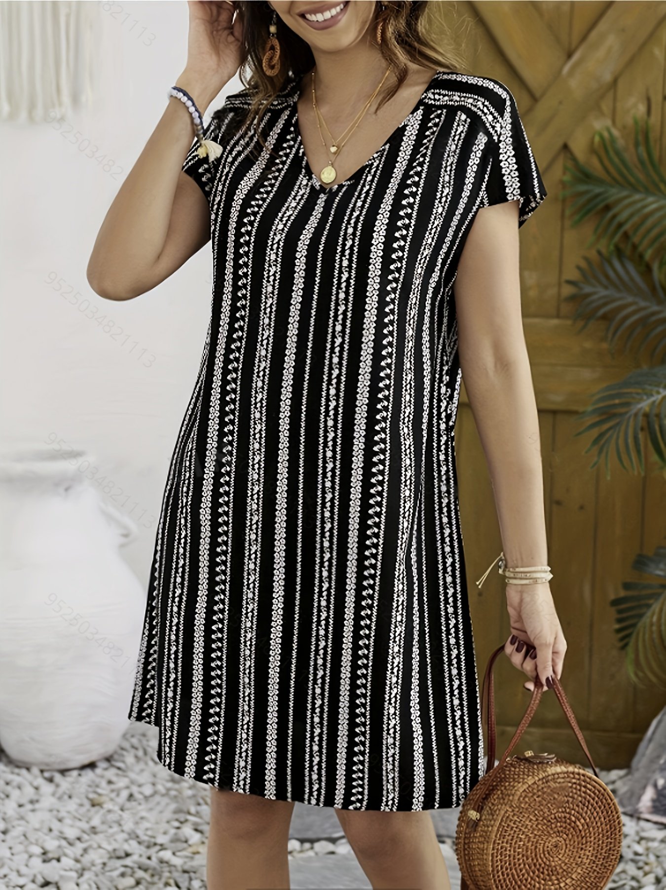 Allover Print V-neck Dress, Vacation Short Sleeve Dress For Summer & Spring, Women??s Clothing - Image 5