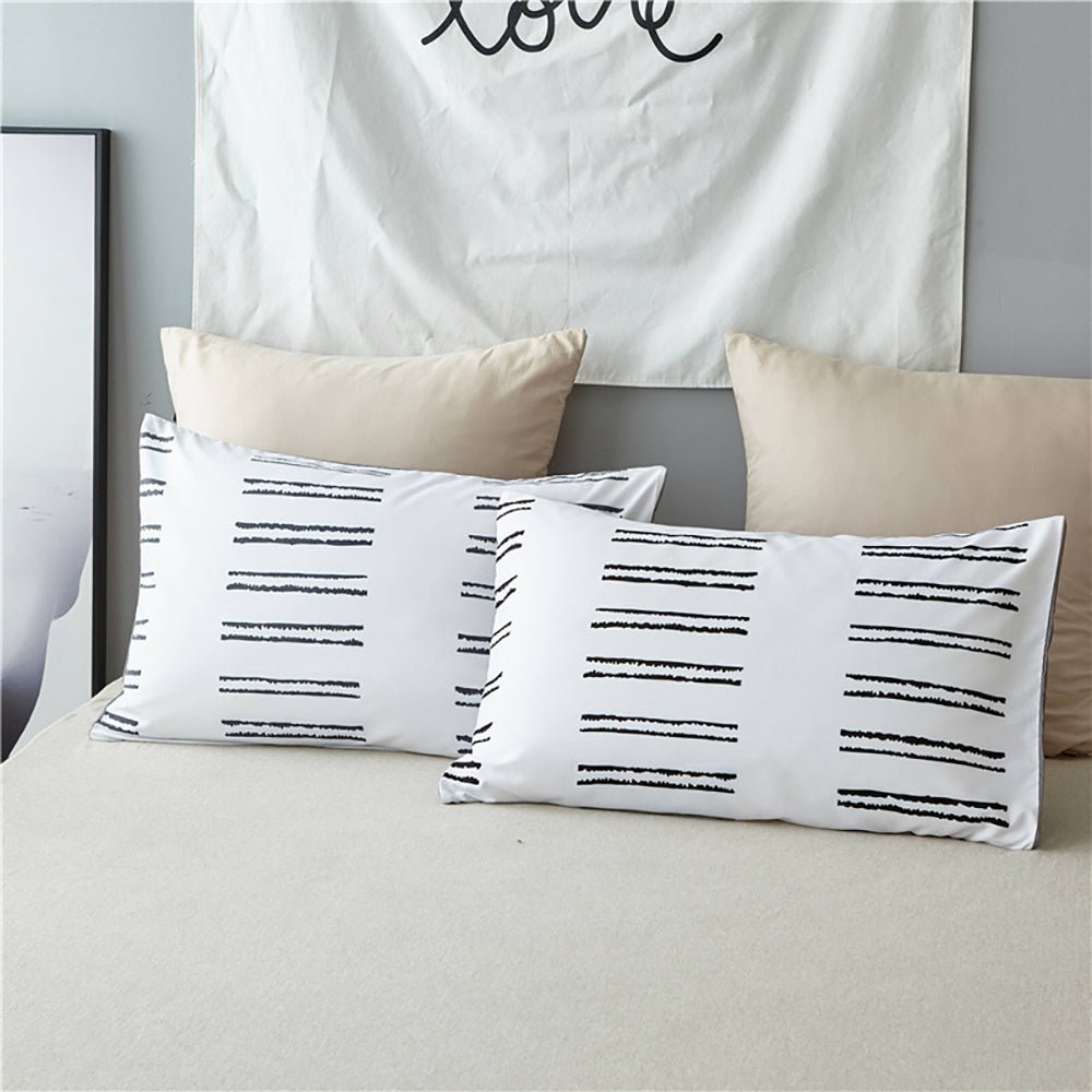 Black & White 2/3-Piece Striped Ladder Pattern Duvet Cover Set - Image 4