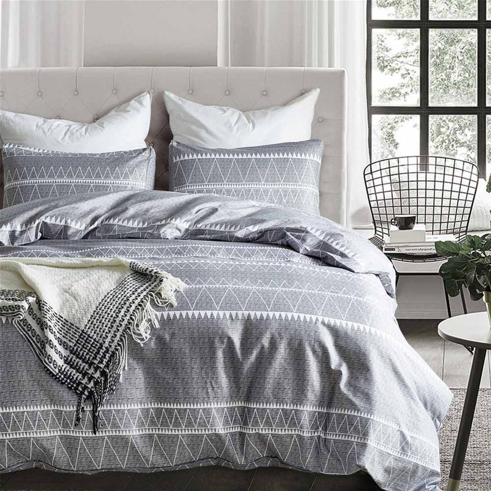 Gray 2/3-Piece Geometric Stripe Pattern Duvet Cover Set