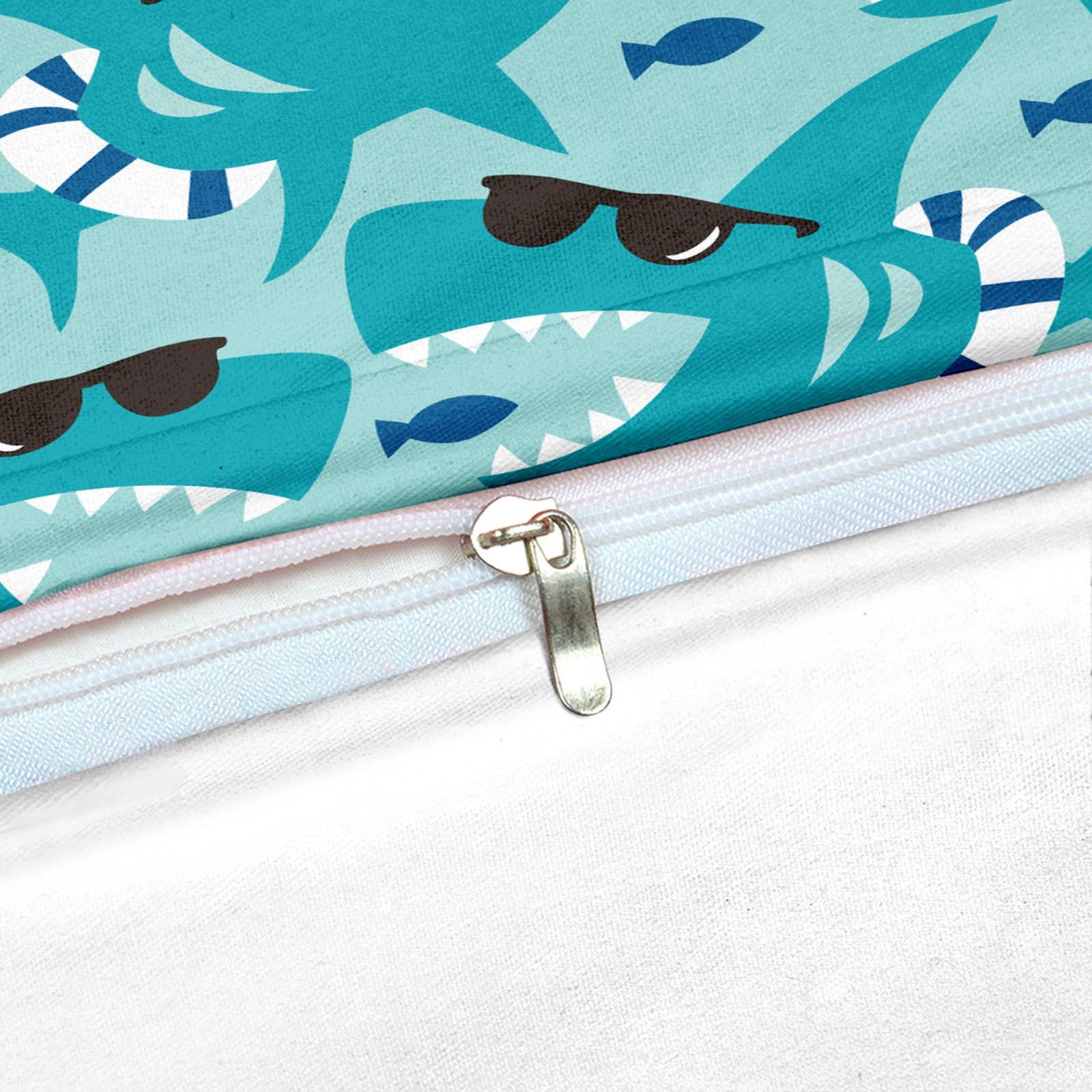 Blue 2/3-Piece Cool Cartoon Shark Pattern Duvet Cover Set - Image 3