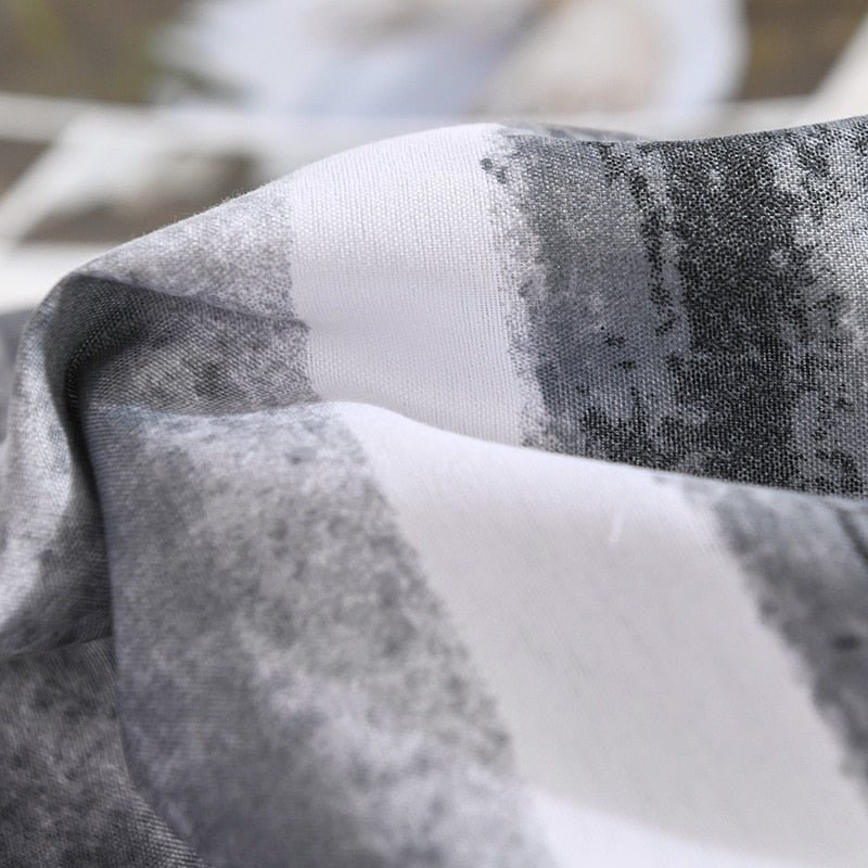 Black & White 3-Piece Abstract Stripe Pattern Duvet Set - Image 5
