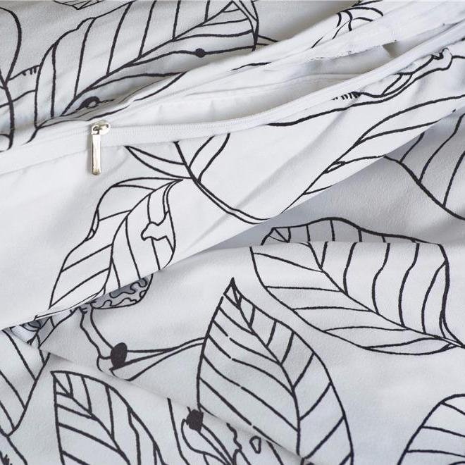 White 2/3-Piece Nordic Leaf Print Duvet Cover Set - Image 3
