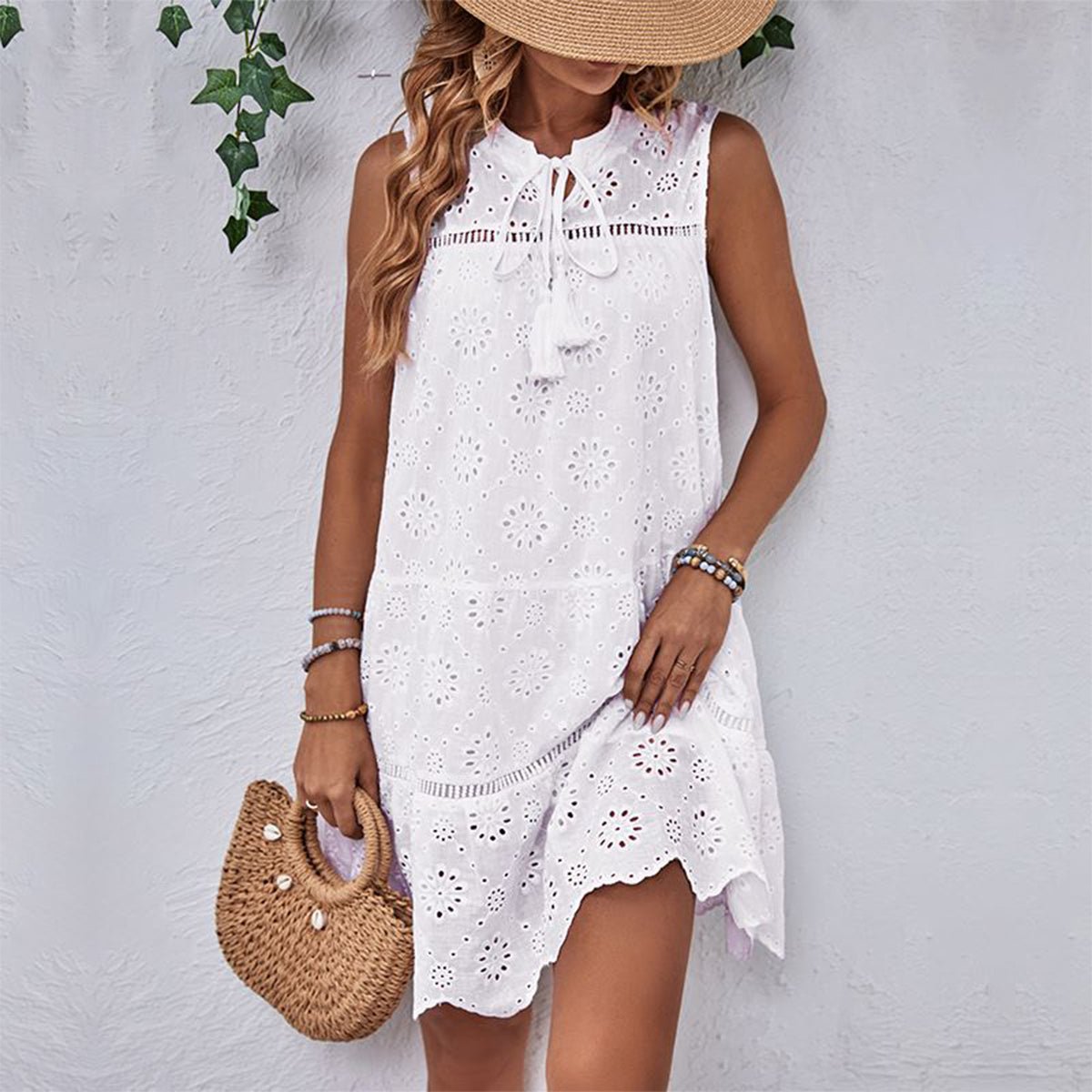 Solid Color Hollow Design Loose Style Dress - Image 5